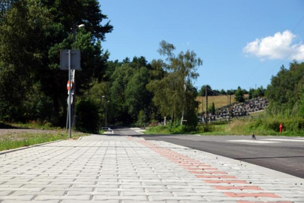 Ostra wymiana zdań między wójtem a radnym. Poszło o transport dzieci do szkoły