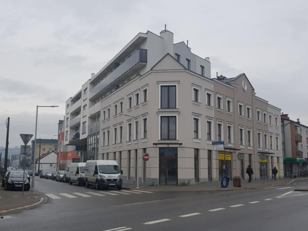 Takiego budynku w Nowym Sączu jeszcze nie było. Wpisuje się doskonale w ulice Lwowską i Naściszowską