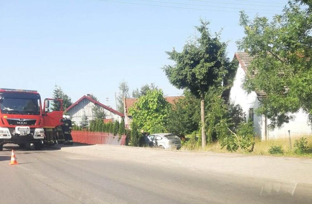 Tragiczny wypadek w Podrzeczu. Samochód potrącił pieszego