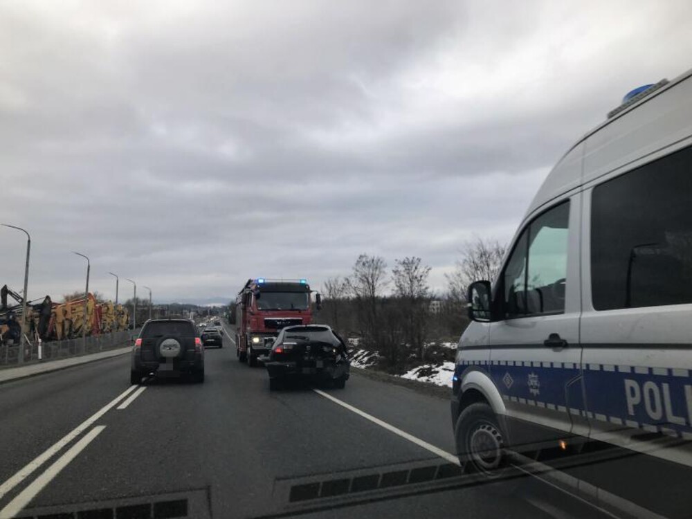 Niebezpieczny poranek na drogach Sądecczyzny. Najpierw wypadek w Siennej, potem w Wielopolu