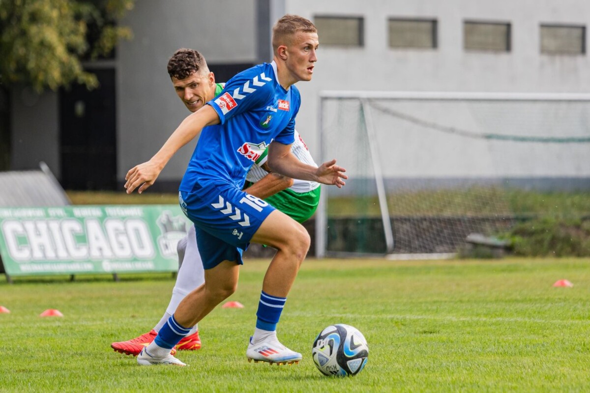 Spotkali się po wielu latach. Sandecja Nowy Sącz ograła beniaminka III ligi