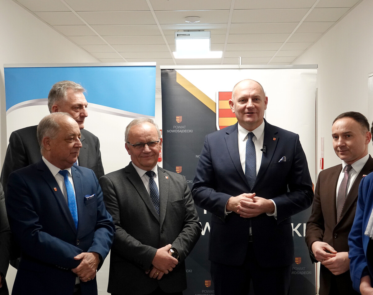 Znikają kolejki w wydziale komunikacji sądeckiego starostwa. Kolejna filia już działa