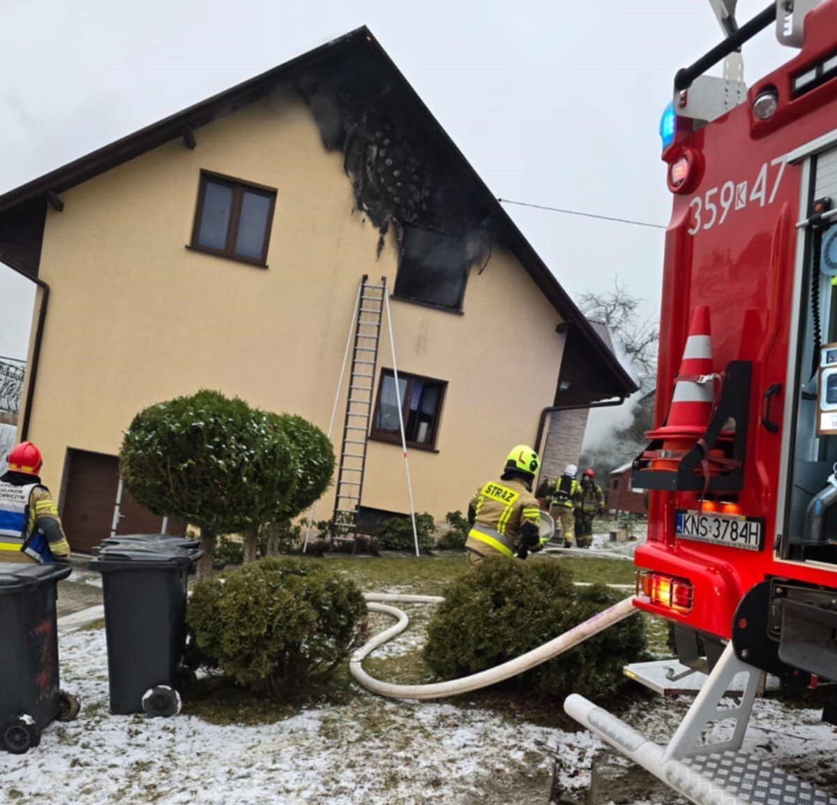 Żeleźnikowa Mała i Grybów: dwa pożary domów, dwie osoby poszkodowane