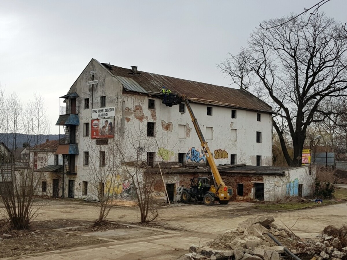 Sądecki młyn jezuicki. Od prosperity do upadku