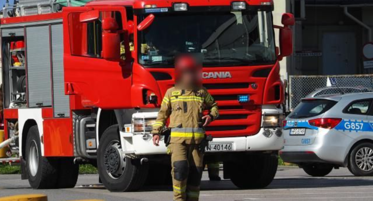 Wielki pożar przyniósł bardzo duże straty. Z ogniem walczyły dziesiątki strażaków