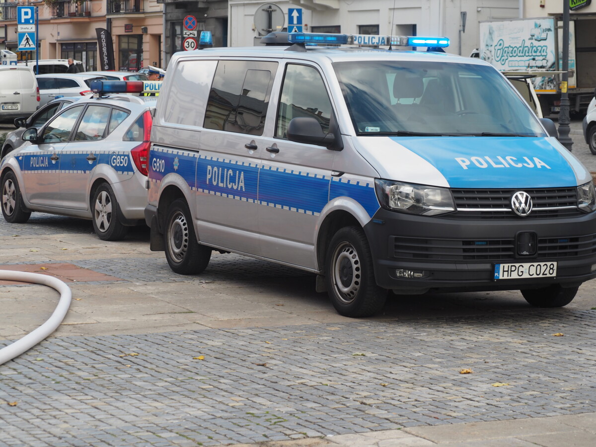 Seria kradzieży w Nowym Sączu. Przestępca wpadł w ręce policjantów 